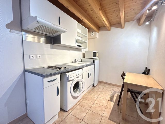 Appartement Duplex à louer - 2 pièces - 28.14 m2 - GRENOBLE - 38 - RHONE-ALPES - Century 21 Victor Hugo