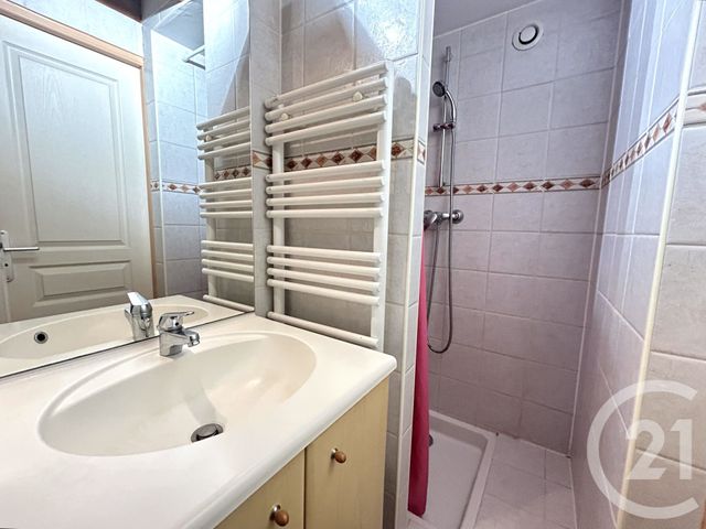 Appartement Duplex à louer - 2 pièces - 28.14 m2 - GRENOBLE - 38 - RHONE-ALPES - Century 21 Victor Hugo