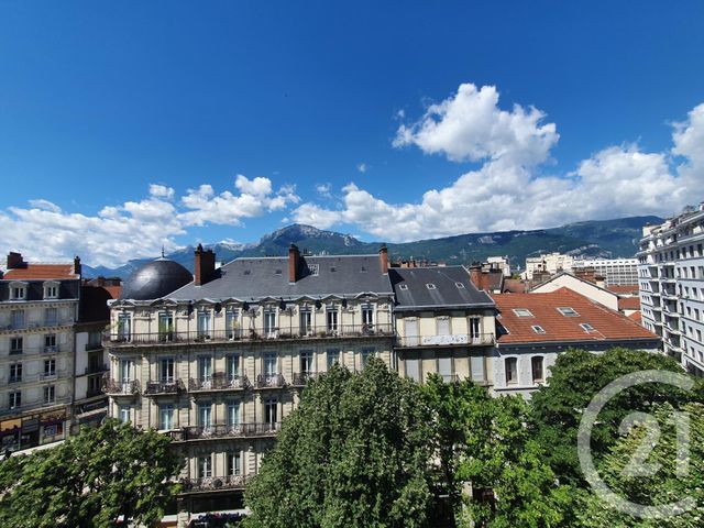 Appartement Studio à louer - 1 pièce - 11.86 m2 - GRENOBLE - 38 - RHONE-ALPES - Century 21 Victor Hugo