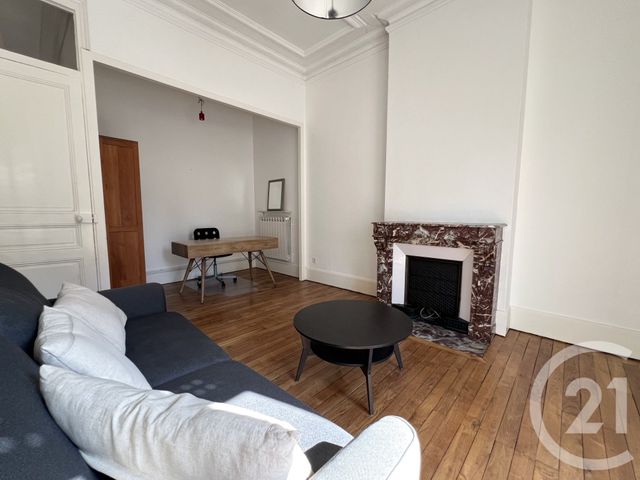 Appartement T2 à louer - 2 pièces - 58.48 m2 - GRENOBLE - 38 - RHONE-ALPES - Century 21 Victor Hugo