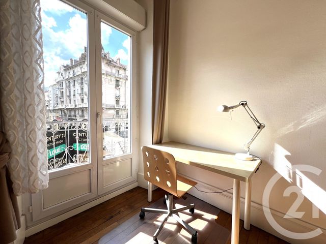 Appartement T2 à louer - 2 pièces - 58.48 m2 - GRENOBLE - 38 - RHONE-ALPES - Century 21 Victor Hugo