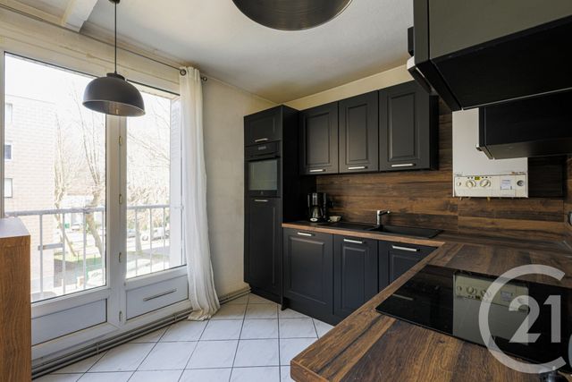 Appartement T2 à vendre - 2 pièces - 46.0 m2 - SEYSSINET PARISET - 38 - RHONE-ALPES - Century 21 Victor Hugo