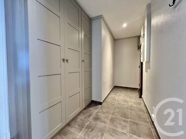 Appartement T3 à louer - 3 pièces - 75.88 m2 - GRENOBLE - 38 - RHONE-ALPES - Century 21 Victor Hugo