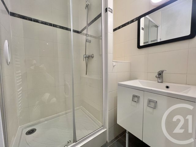 Appartement T3 à louer - 3 pièces - 75.88 m2 - GRENOBLE - 38 - RHONE-ALPES - Century 21 Victor Hugo