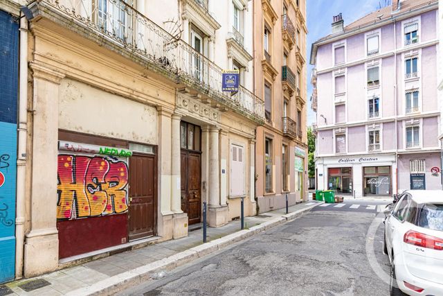 Appartement Duplex à vendre - 4 pièces - 61.59 m2 - GRENOBLE - 38 - RHONE-ALPES - Century 21 Victor Hugo