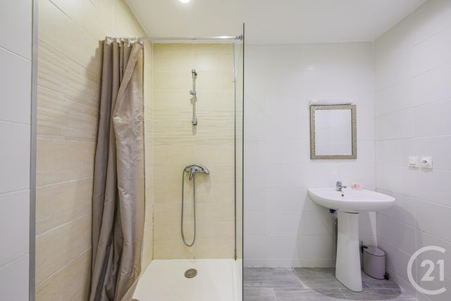 Appartement Duplex à vendre - 4 pièces - 61.59 m2 - GRENOBLE - 38 - RHONE-ALPES - Century 21 Victor Hugo