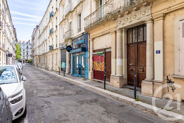 Appartement Duplex à vendre - 4 pièces - 61.59 m2 - GRENOBLE - 38 - RHONE-ALPES - Century 21 Victor Hugo