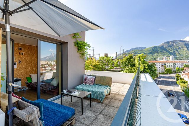 Appartement F3 à vendre - 3 pièces - 54.35 m2 - GRENOBLE - 38 - RHONE-ALPES - Century 21 Victor Hugo