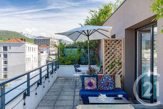 Appartement F3 à vendre - 3 pièces - 54.35 m2 - GRENOBLE - 38 - RHONE-ALPES - Century 21 Victor Hugo