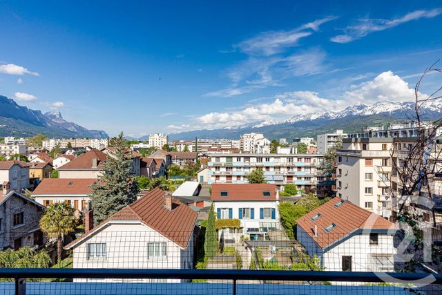 Appartement F3 à vendre - 3 pièces - 54.35 m2 - GRENOBLE - 38 - RHONE-ALPES - Century 21 Victor Hugo