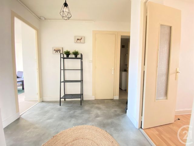 Appartement T4 à louer - 4 pièces - 60.3 m2 - GRENOBLE - 38 - RHONE-ALPES - Century 21 Victor Hugo