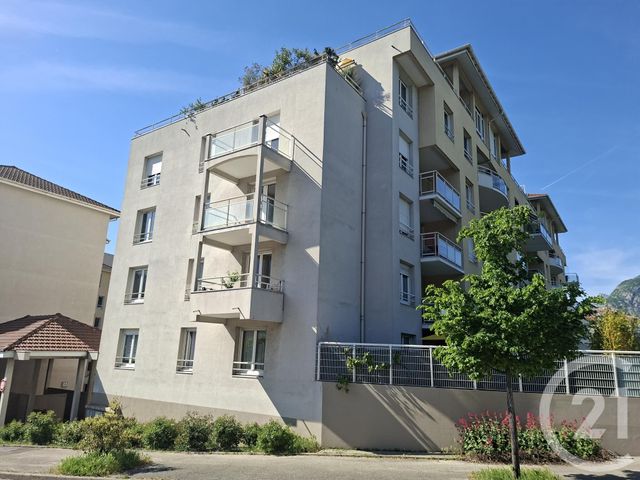 Appartement F4 à vendre - 4 pièces - 103.68 m2 - FONTAINE - 38 - RHONE-ALPES - Century 21 Victor Hugo