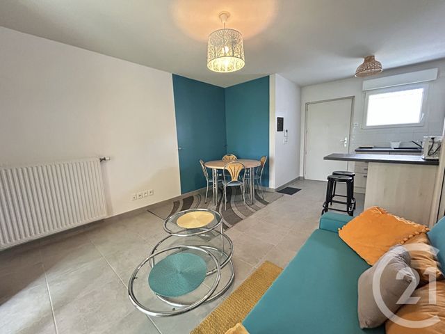 Appartement T2 à louer - 2 pièces - 39.78 m2 - GRENOBLE - 38 - RHONE-ALPES - Century 21 Victor Hugo