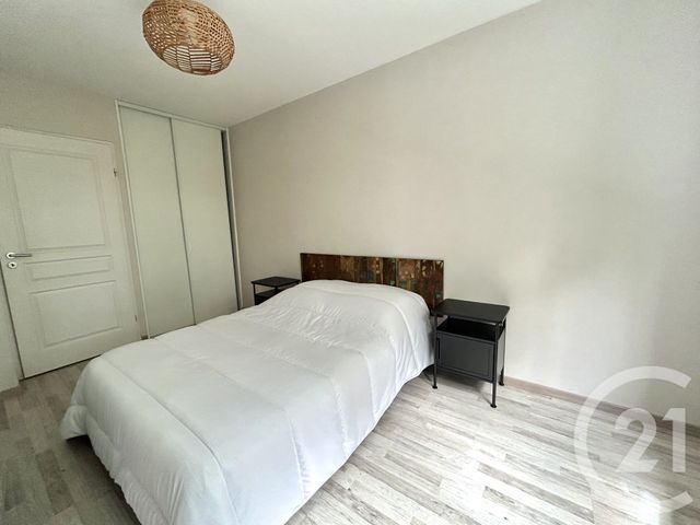 Appartement T2 à louer - 2 pièces - 39.78 m2 - GRENOBLE - 38 - RHONE-ALPES - Century 21 Victor Hugo