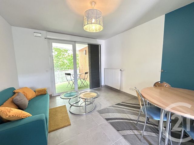 Appartement T2 à louer - 2 pièces - 39.78 m2 - GRENOBLE - 38 - RHONE-ALPES - Century 21 Victor Hugo