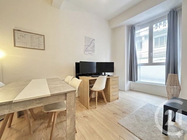 Appartement T1 à louer - 2 pièces - 35.57 m2 - GRENOBLE - 38 - RHONE-ALPES - Century 21 Victor Hugo