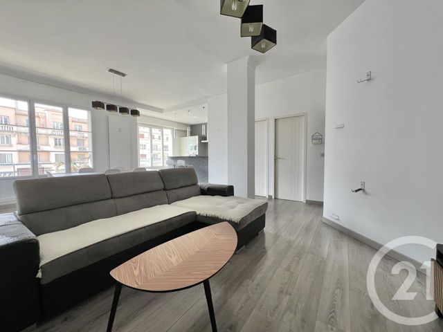 Appartement T2 à louer - 2 pièces - 72.05 m2 - GRENOBLE - 38 - RHONE-ALPES - Century 21 Victor Hugo