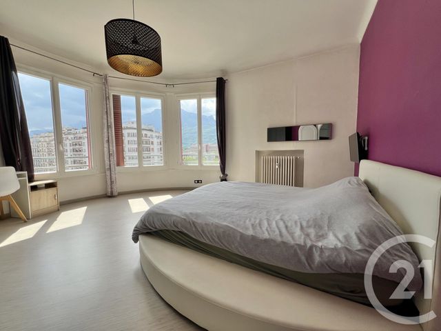 Appartement T2 à louer - 2 pièces - 72.05 m2 - GRENOBLE - 38 - RHONE-ALPES - Century 21 Victor Hugo