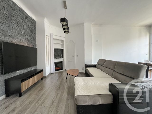 Appartement T2 à louer - 2 pièces - 72.05 m2 - GRENOBLE - 38 - RHONE-ALPES - Century 21 Victor Hugo