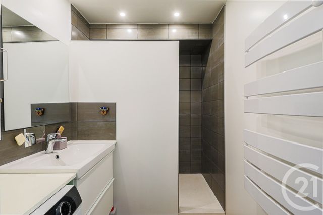 Appartement T4 à vendre - 4 pièces - 109.0 m2 - GRENOBLE - 38 - RHONE-ALPES - Century 21 Victor Hugo