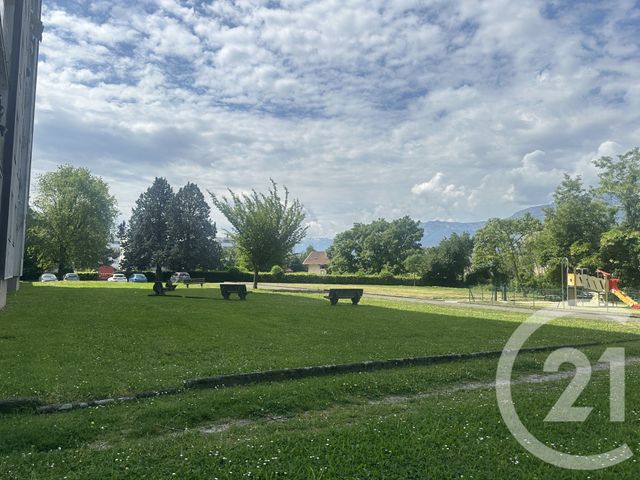 Appartement F2 à vendre - 2 pièces - 44.36 m2 - ST MARTIN D HERES - 38 - RHONE-ALPES - Century 21 Victor Hugo