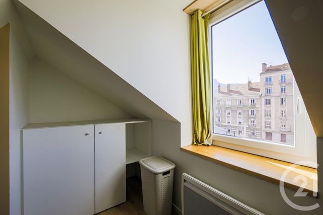 Appartement Studio à louer - 1 pièce - 12.87 m2 - GRENOBLE - 38 - RHONE-ALPES - Century 21 Victor Hugo