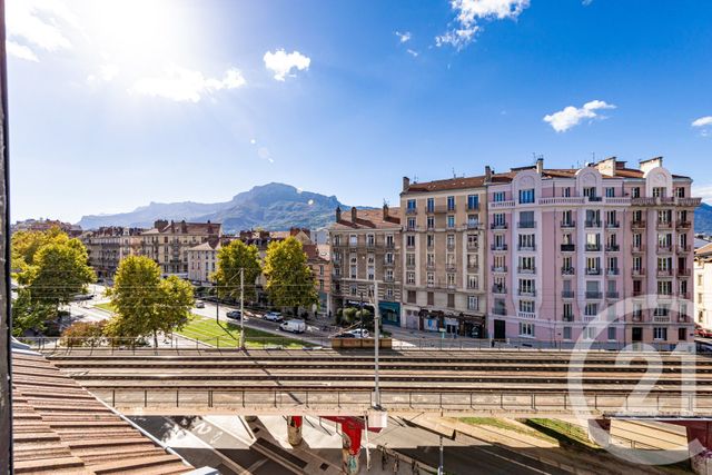 Appartement Studio à louer - 1 pièce - 12.87 m2 - GRENOBLE - 38 - RHONE-ALPES - Century 21 Victor Hugo