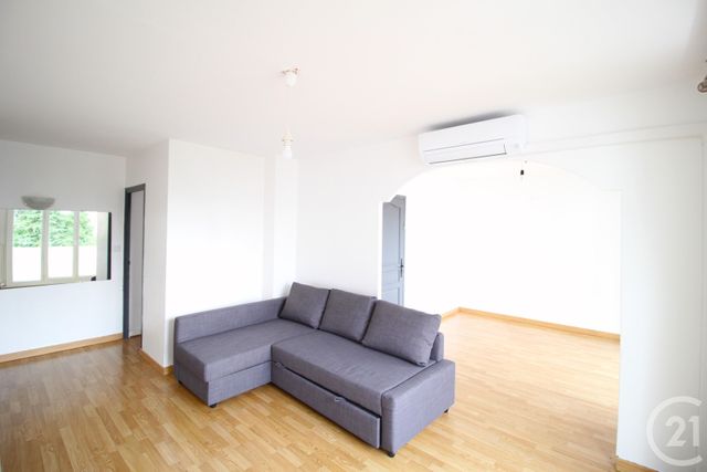 Appartement T3 à louer - 3 pièces - 66.02 m2 - LE PONT DE CLAIX - 38 - RHONE-ALPES - Century 21 Victor Hugo