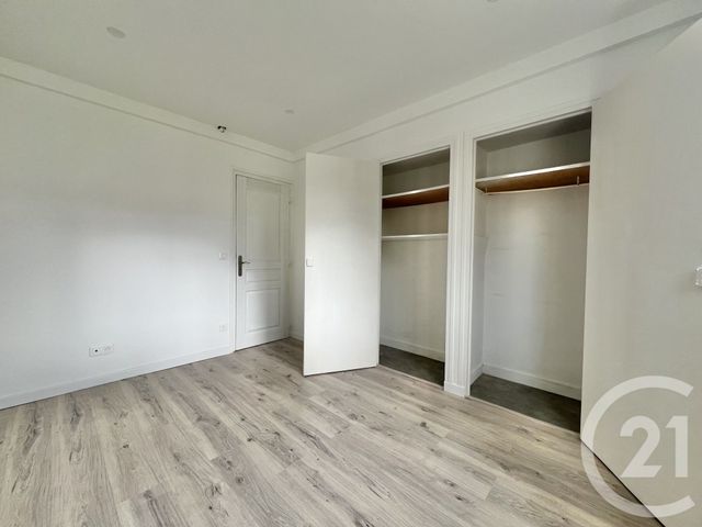 Appartement T3 à louer - 3 pièces - 52.0 m2 - ST MARTIN D HERES - 38 - RHONE-ALPES - Century 21 Victor Hugo