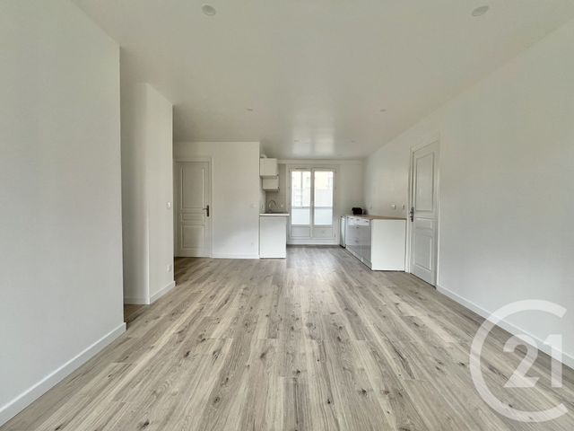 Appartement T3 à louer - 3 pièces - 52.0 m2 - ST MARTIN D HERES - 38 - RHONE-ALPES - Century 21 Victor Hugo