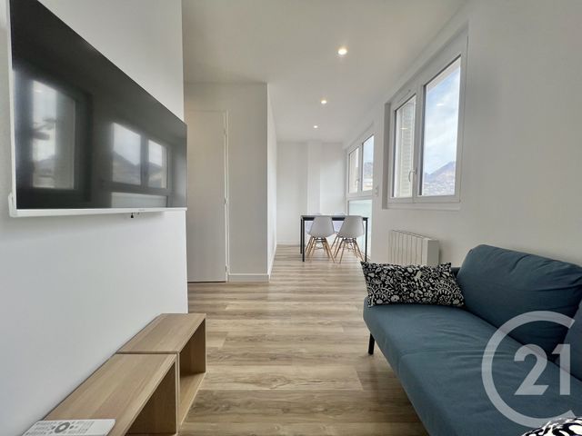 Appartement T2 à louer - 2 pièces - 26.0 m2 - GRENOBLE - 38 - RHONE-ALPES - Century 21 Victor Hugo