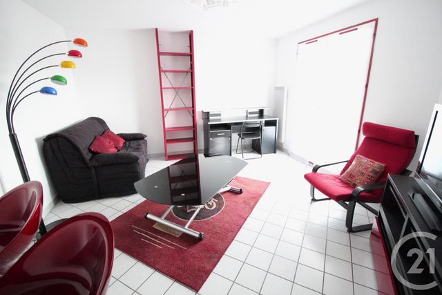 Appartement T2 à louer - 2 pièces - 46.13 m2 - GRENOBLE - 38 - RHONE-ALPES - Century 21 Victor Hugo