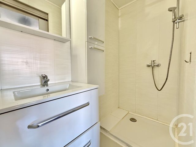 Appartement Studio à louer - 1 pièce - 17.93 m2 - GRENOBLE - 38 - RHONE-ALPES - Century 21 Victor Hugo