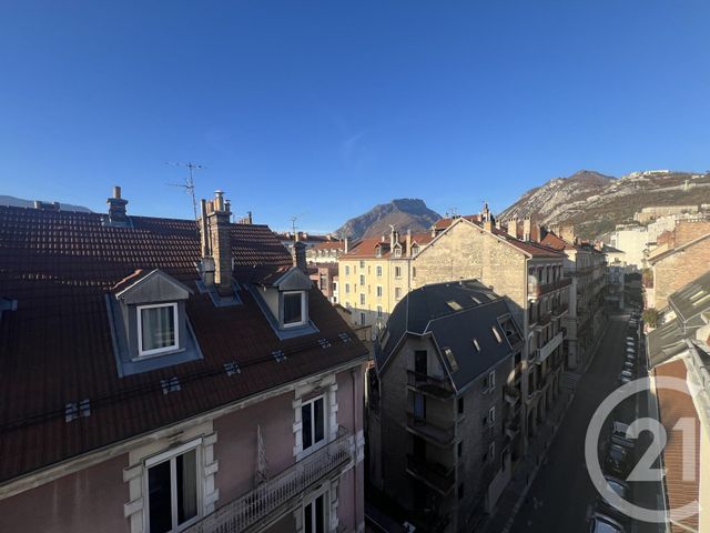 Appartement Studio à louer - 1 pièce - 17.93 m2 - GRENOBLE - 38 - RHONE-ALPES - Century 21 Victor Hugo