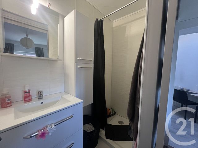 Appartement Studio à louer - 1 pièce - 17.93 m2 - GRENOBLE - 38 - RHONE-ALPES - Century 21 Victor Hugo