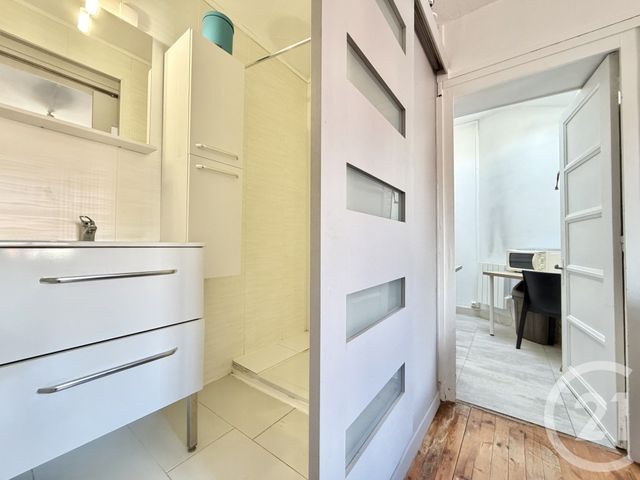 Appartement Studio à louer - 1 pièce - 17.93 m2 - GRENOBLE - 38 - RHONE-ALPES - Century 21 Victor Hugo