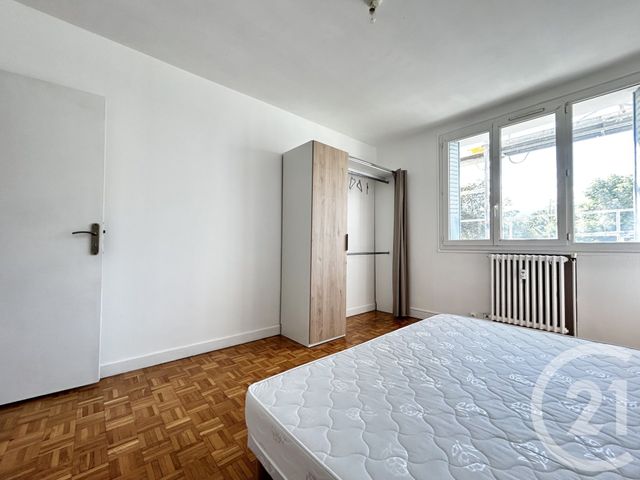 Appartement T4 à louer - 4 pièces - 69.88 m2 - ST MARTIN D HERES - 38 - RHONE-ALPES - Century 21 Victor Hugo