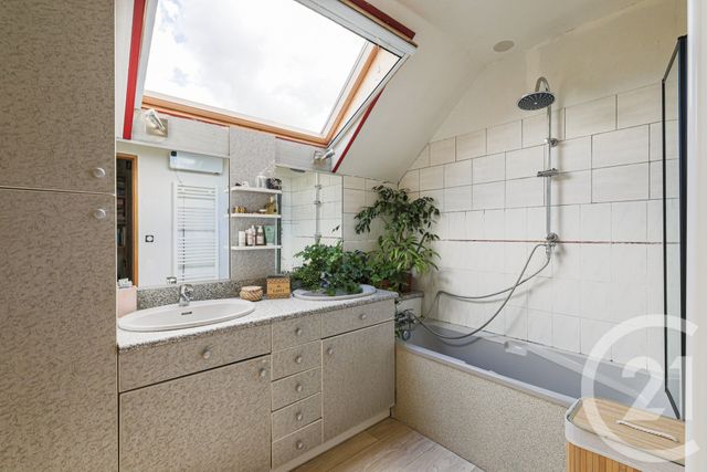 maison à vendre - 5 pièces - 137.42 m2 - MOIRANS - 38 - RHONE-ALPES - Century 21 Victor Hugo