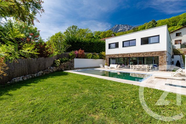 maison à vendre - 6 pièces - 219.37 m2 - SEYSSINET PARISET - 38 - RHONE-ALPES - Century 21 Victor Hugo