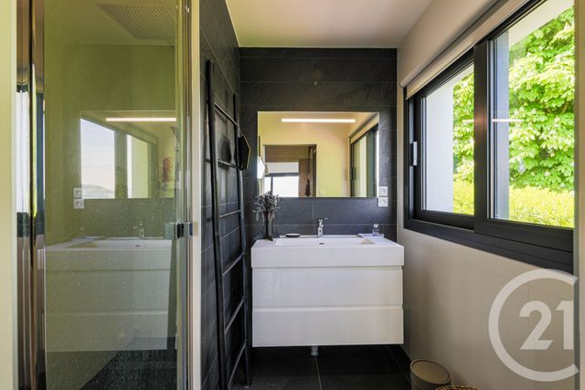 maison à vendre - 6 pièces - 219.37 m2 - SEYSSINET PARISET - 38 - RHONE-ALPES - Century 21 Victor Hugo
