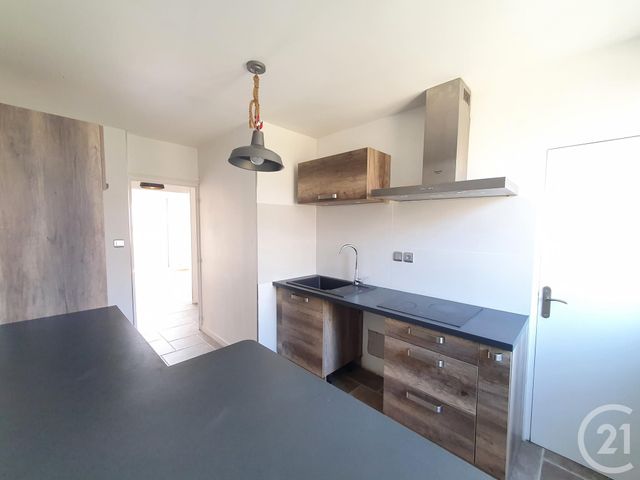 Appartement T3 à louer - 3 pièces - 65.01 m2 - LE PONT DE CLAIX - 38 - RHONE-ALPES - Century 21 Victor Hugo