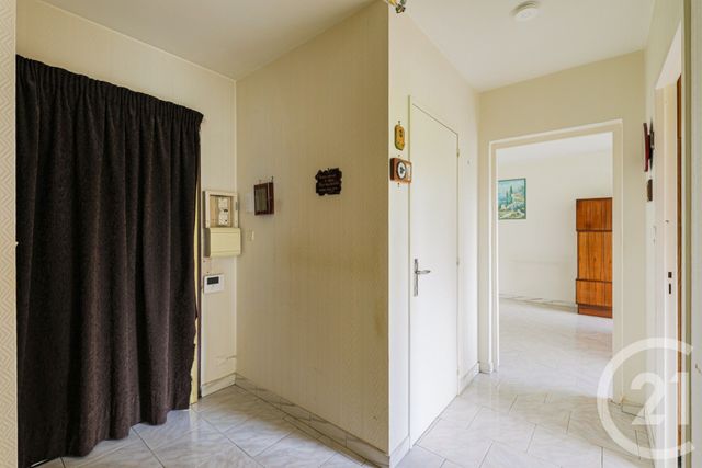 Appartement T2 à vendre - 2 pièces - 46.0 m2 - ECHIROLLES - 38 - RHONE-ALPES - Century 21 Victor Hugo