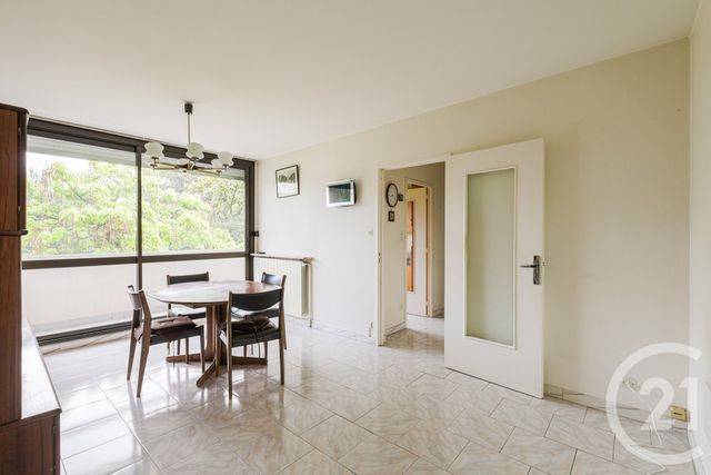 Appartement T2 à vendre - 2 pièces - 46.0 m2 - ECHIROLLES - 38 - RHONE-ALPES - Century 21 Victor Hugo