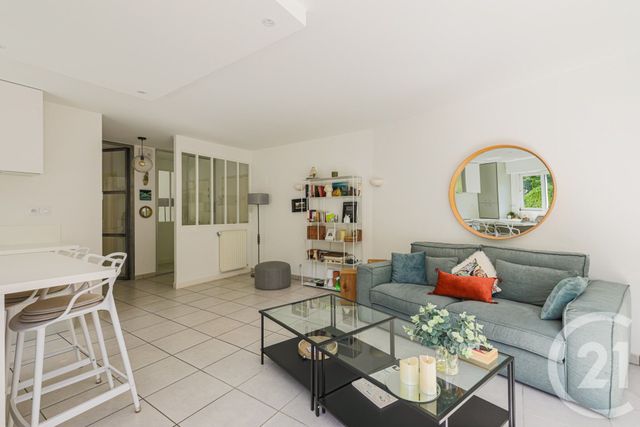 Appartement T4 à vendre - 4 pièces - 88.0 m2 - SEYSSINS - 38 - RHONE-ALPES - Century 21 Victor Hugo