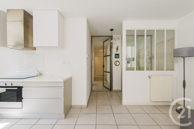 Appartement T4 à vendre - 4 pièces - 88.0 m2 - SEYSSINS - 38 - RHONE-ALPES - Century 21 Victor Hugo