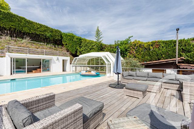 maison à vendre - 8 pièces - 183.8 m2 - VEUREY VOROIZE - 38 - RHONE-ALPES - Century 21 Victor Hugo