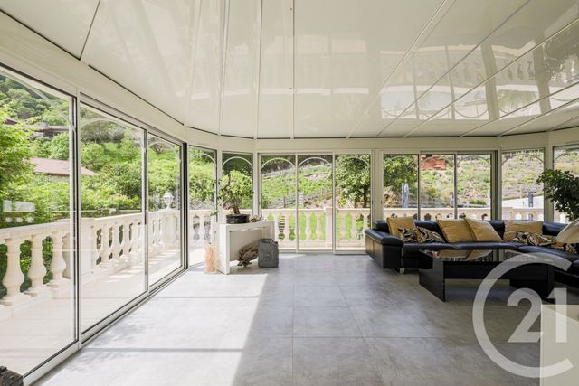 maison à vendre - 8 pièces - 183.8 m2 - VEUREY VOROIZE - 38 - RHONE-ALPES - Century 21 Victor Hugo