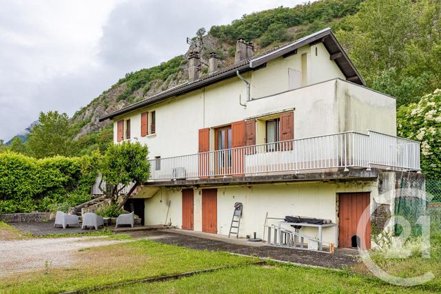 Appartement F3 à vendre - 3 pièces - 55.46 m2 - VARCES ALLIERES ET RISSET - 38 - RHONE-ALPES - Century 21 Victor Hugo