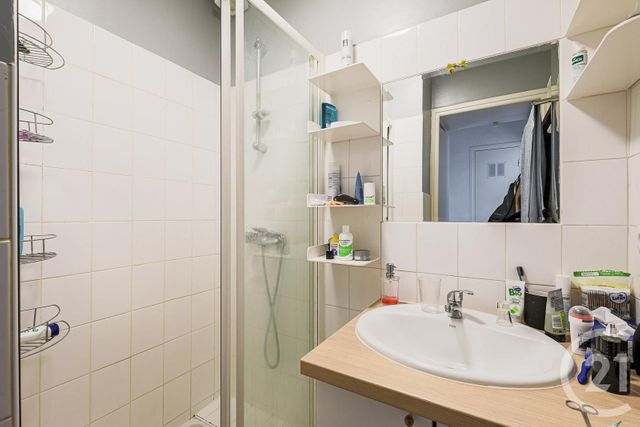 Appartement F3 à vendre - 3 pièces - 55.46 m2 - VARCES ALLIERES ET RISSET - 38 - RHONE-ALPES - Century 21 Victor Hugo