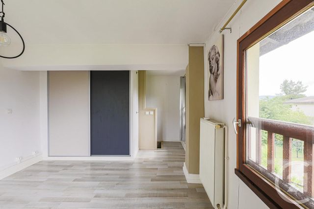 Appartement F3 à vendre - 3 pièces - 55.46 m2 - VARCES ALLIERES ET RISSET - 38 - RHONE-ALPES - Century 21 Victor Hugo